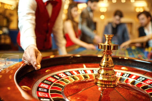 Live dealer Bandar Poker table with multi-camera view